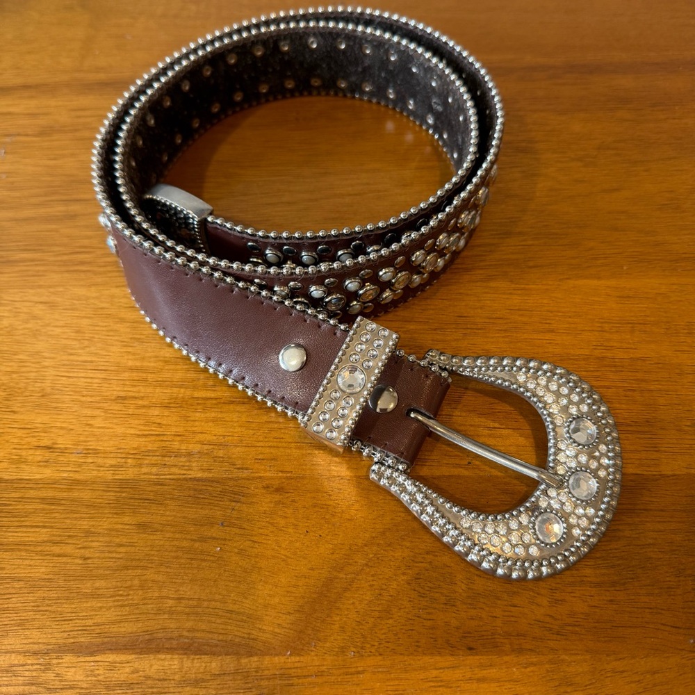 Rhinestone & Pearl studded Western Cowgirl Brown 1.5” Belt & Buckle - Size S